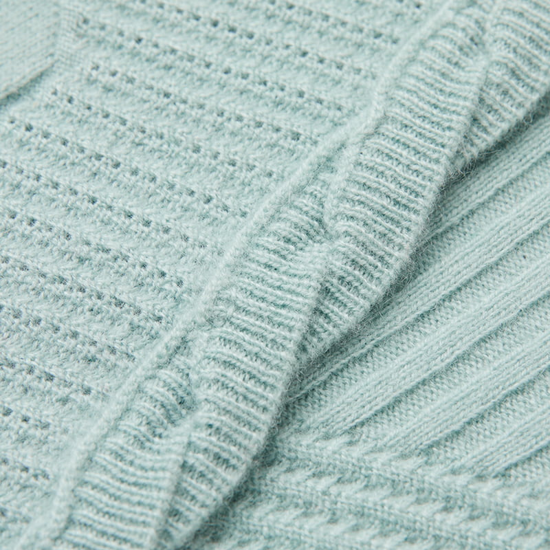 ML2218 V-hals Twist Single-breasted strikket cardigan med kronbladknapper ML2218 V-hals Twist Single-breasted strikket cardigan med kronbladknapper