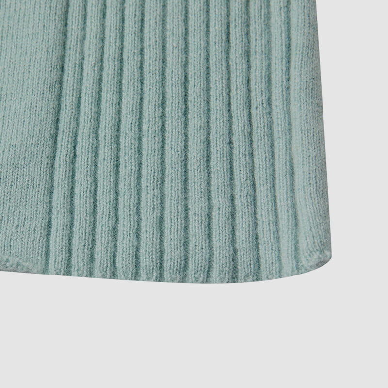 ML2218 V-hals Twist Single-breasted strikket cardigan med kronbladknapper ML2218 V-hals Twist Single-breasted strikket cardigan med kronbladknapper