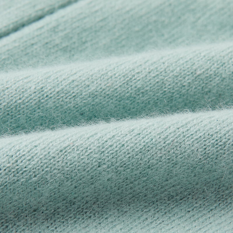 ML2218 V-hals Twist Single-breasted strikket cardigan med kronbladknapper ML2218 V-hals Twist Single-breasted strikket cardigan med kronbladknapper