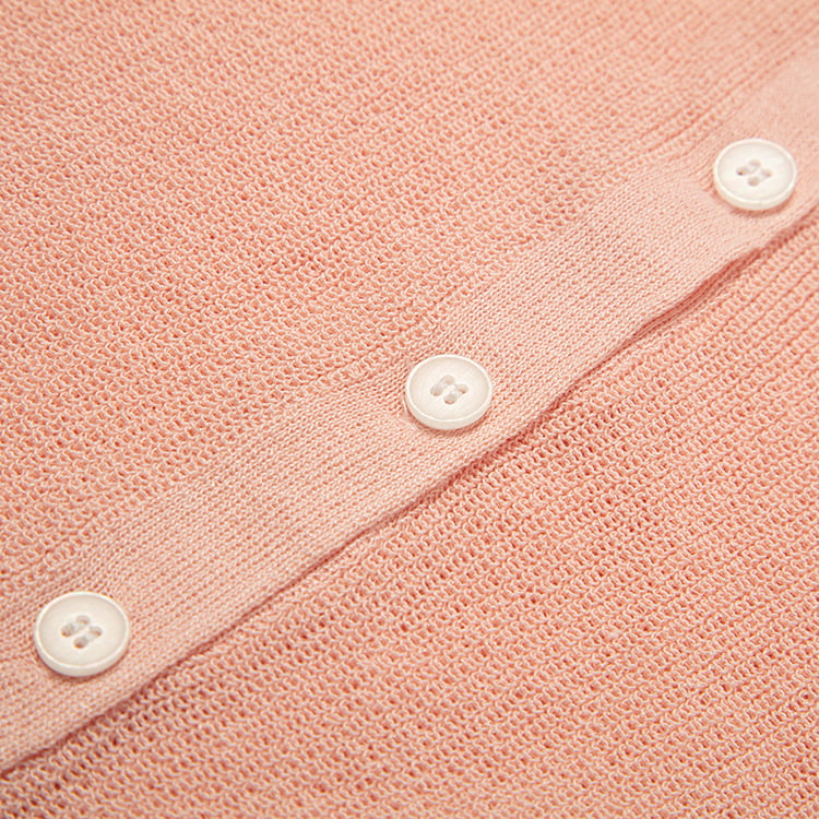 SM-K0046 V-hals knepet iset lin kort slim fit kortermet strikket cardigan SM-K0046 V-hals knepet iset lin kort slim fit kortermet strikket cardigan