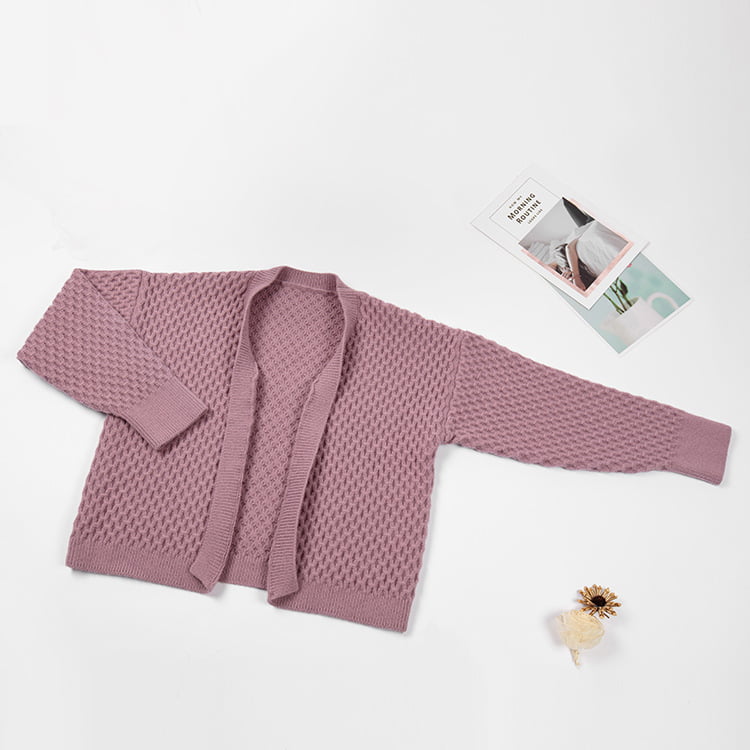 SM-K0044 Tredimensjonal strikket cardigan med knappefri høst-/vintergenser SM-K0044 Tredimensjonal strikket cardigan med knappefri høst-/vintergenser